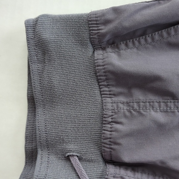 Comfort Collection by Med Couture Nursing Scrub Cargo Pants XS Grey - Picture 5 of 16